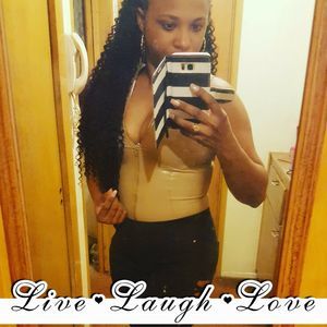 Meet your Posher, Casey